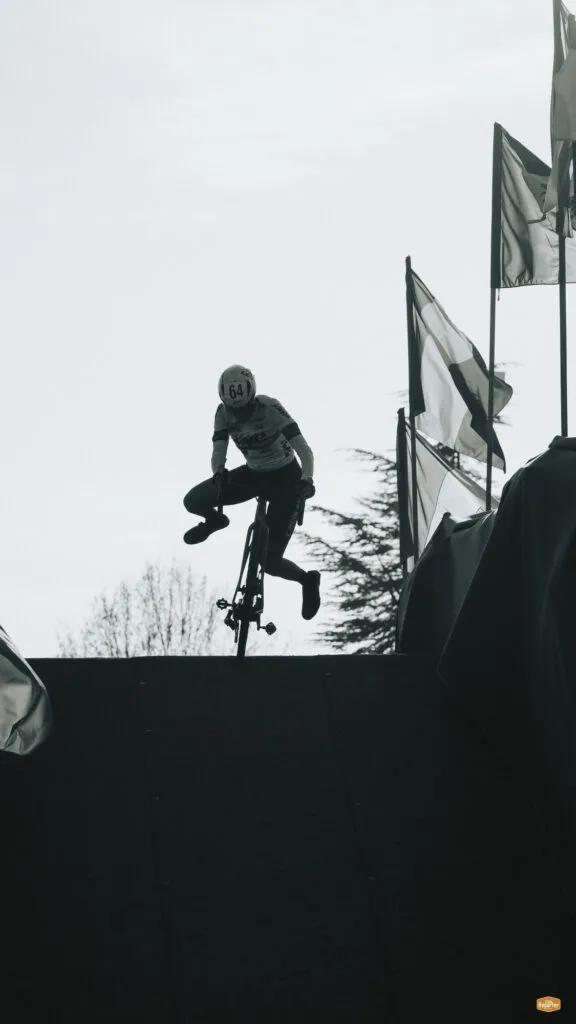 Turin international cyclocross 2022 - salto in sella