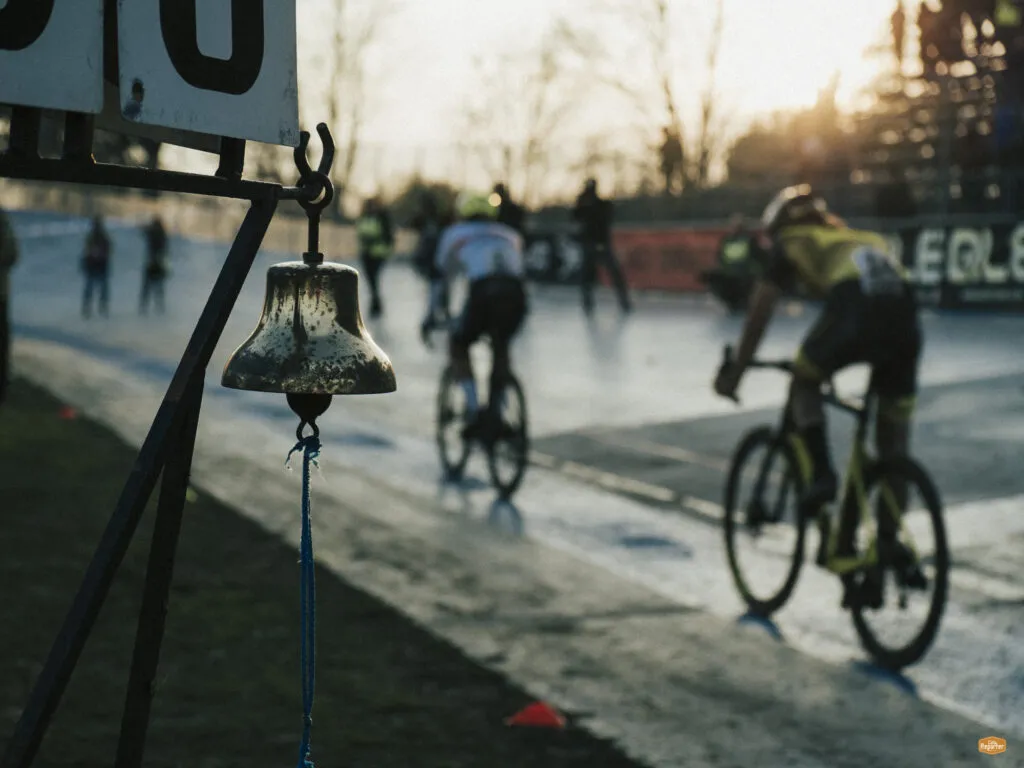 Turin international cyclocross 2022 - campanella