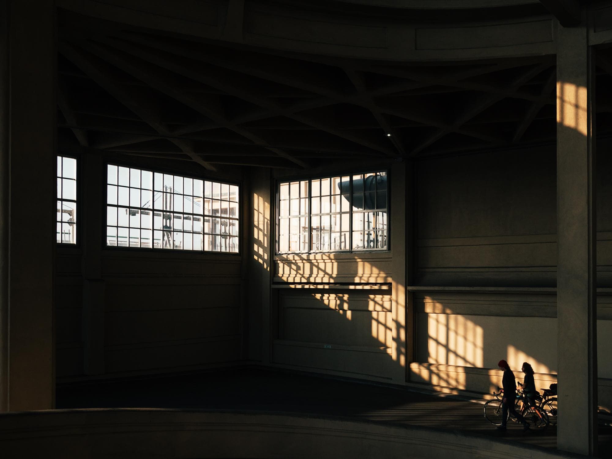 Lingotto: without any opportunity to do a survey, we improvise. Luckily, a beautiful light helps.